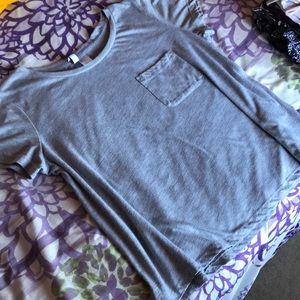 Grey top